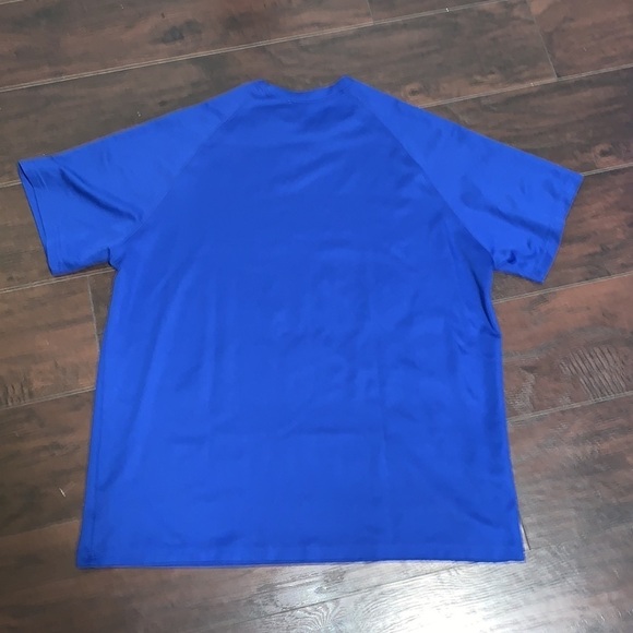 Under Armour Men’s Tee, sz Medium. - Picture 5 of 5